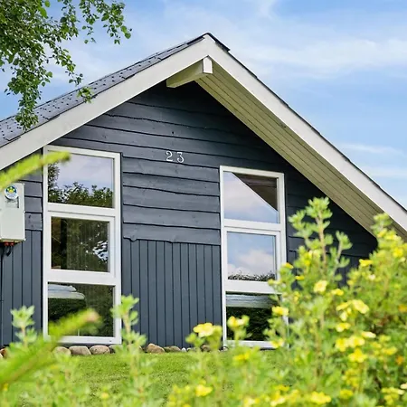 Erke - 800m From The Sea By Interhome