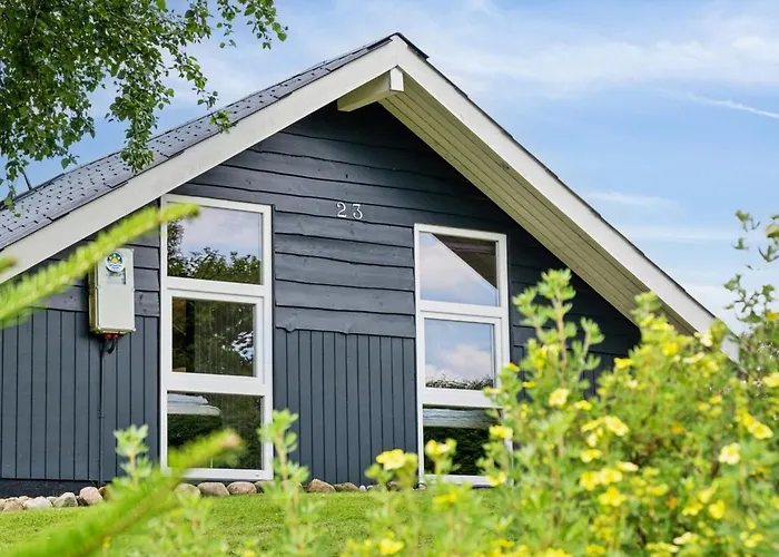 Erke - 800m From The Sea By Interhome