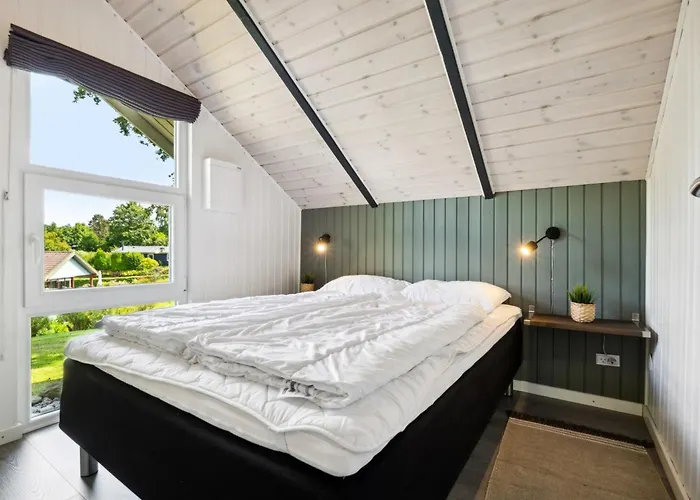 Erke - 800m From The Sea By Interhome